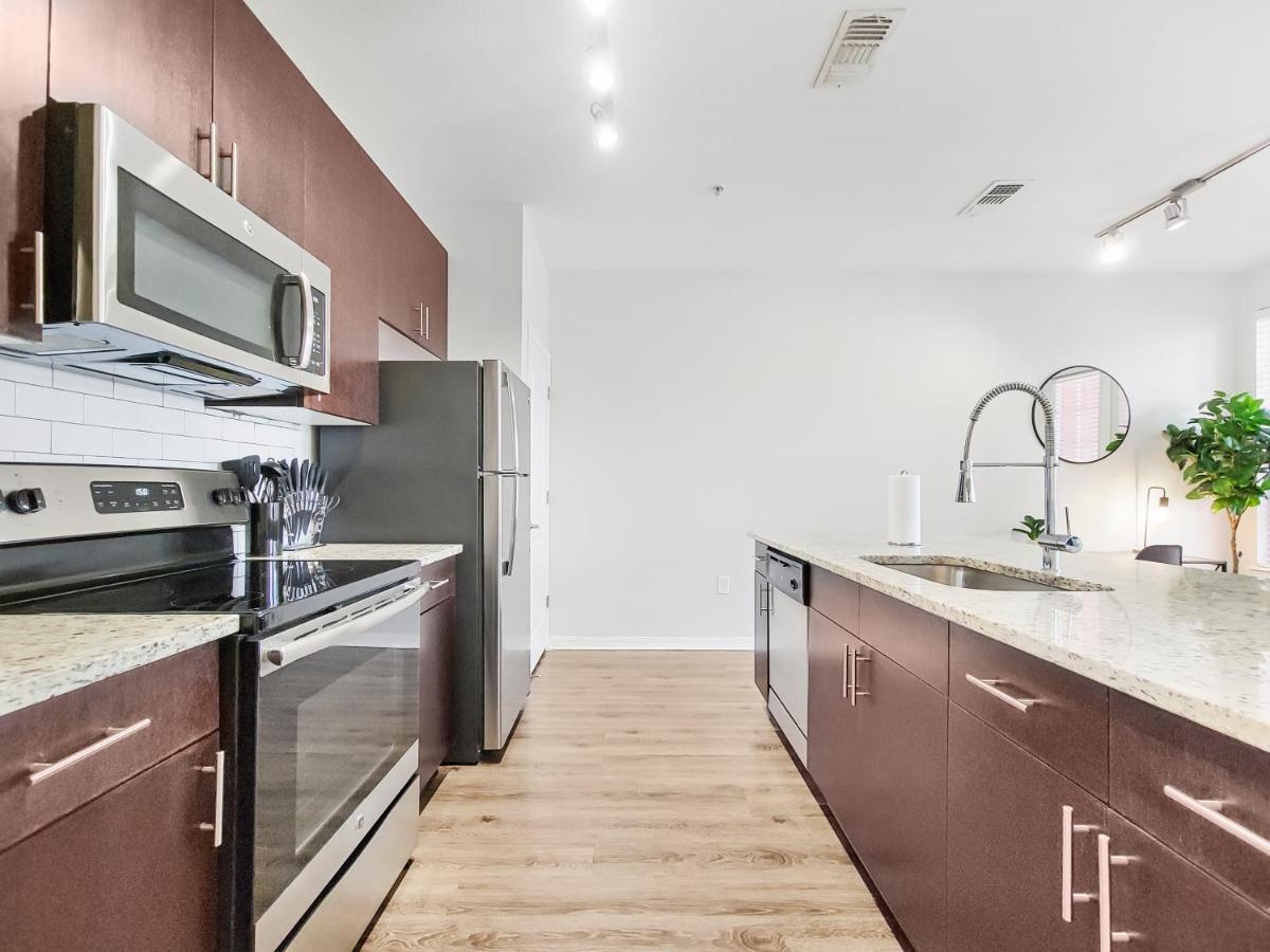 Getaway Apartment Near Beaches And Airport タンパ エクステリア 写真